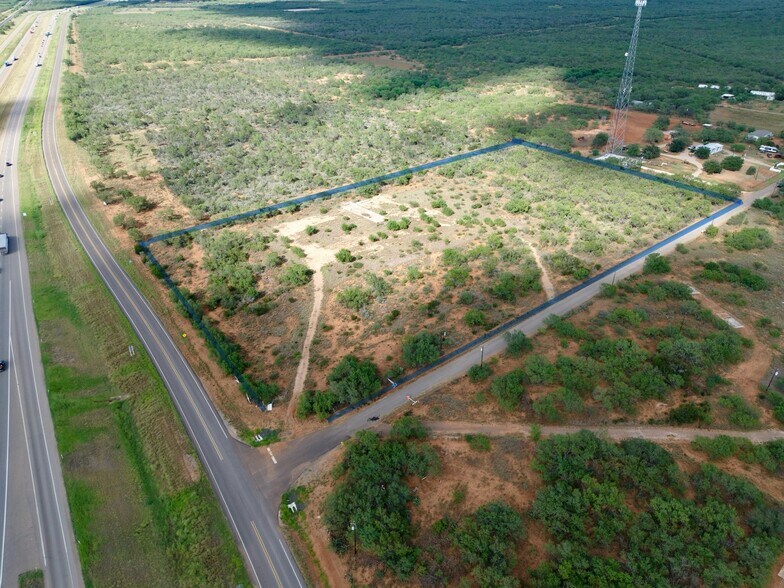 More Photos Of MM56 IH-35 Frontage, Artesia Wells Land For Sale