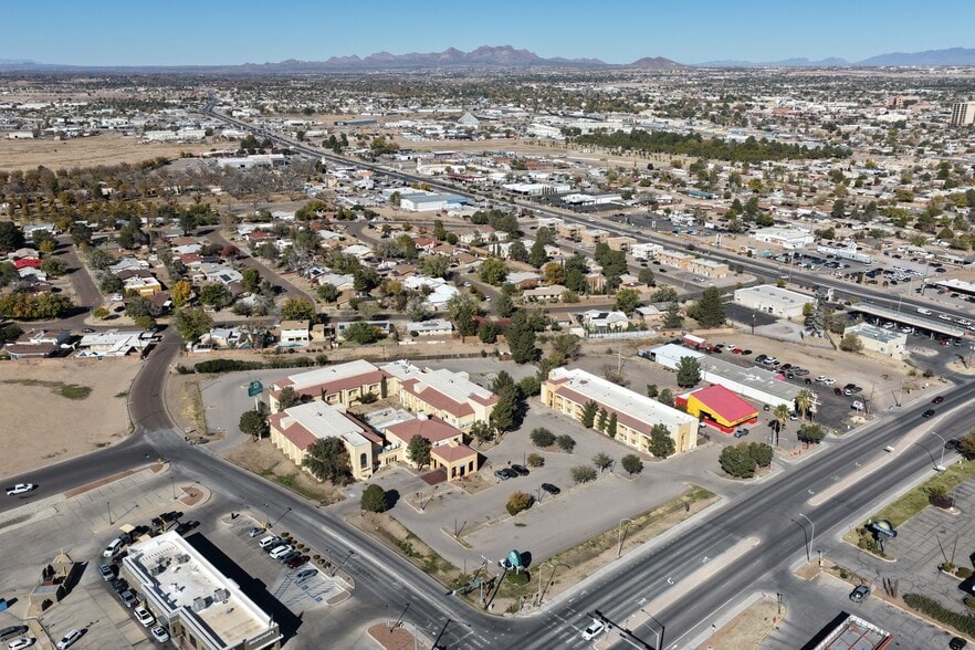 More Photos Of 790 Avenida de Mesilla, Las Cruces Hotel For Sale