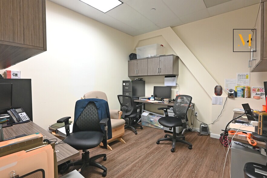 More Photos Of 37-34 29th St, Long Island City Apartments For Lease