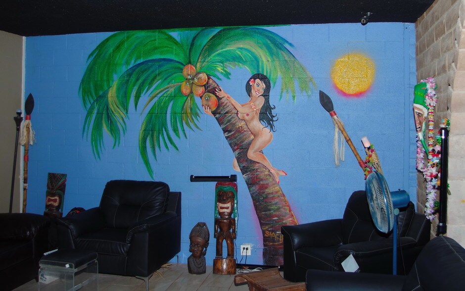 More Photos Of 2450 W Mesquite Ave, Pahrump Bar For Sale