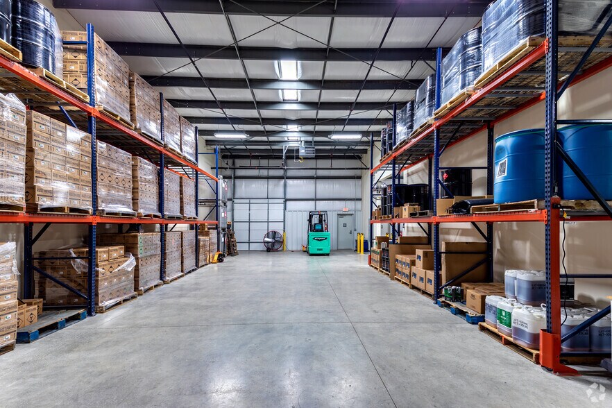 More Photos Of 9499 Old Bailes Rd, Fort Mill Light Distribution For Lease