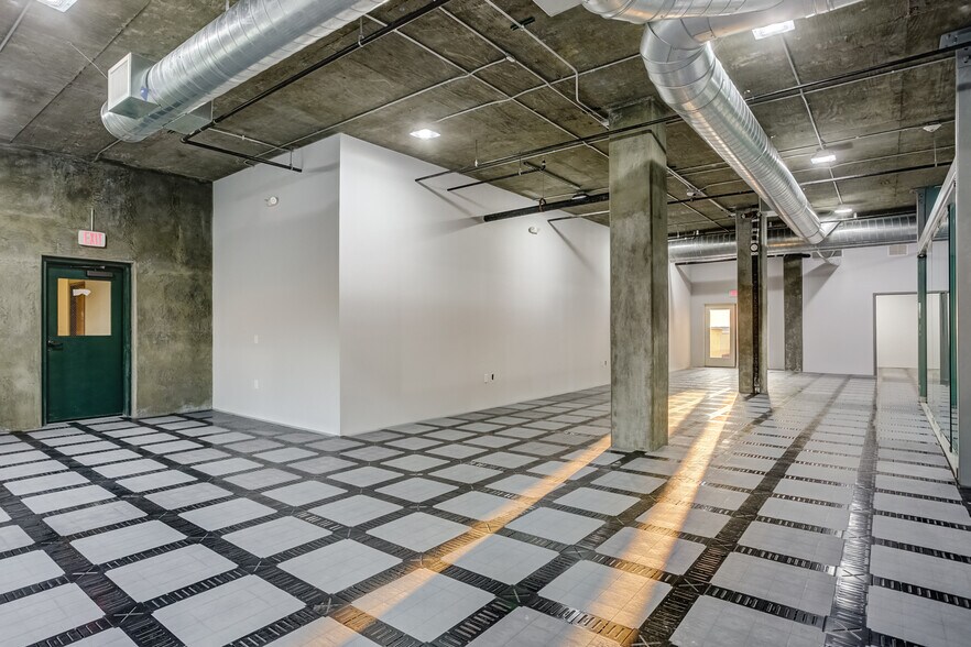 More Photos Of 2180 S El Camino Real, Oceanside Office For Sale