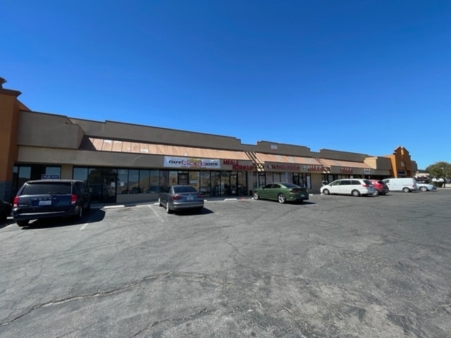 More Photos Of 13728 Hesperia Rd, Victorville Unknown For Lease