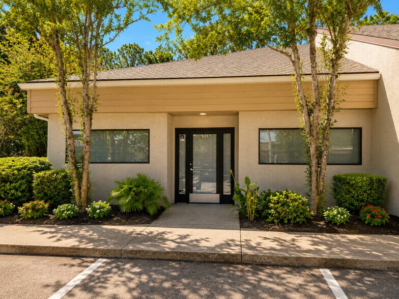 More Photos Of 4540 Southside Blvd, Jacksonville Office For Sale