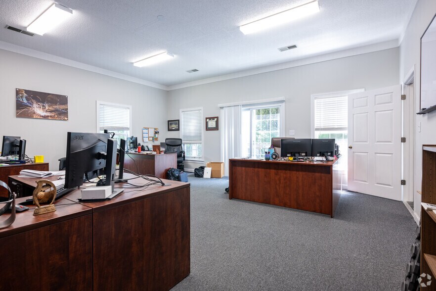 More Photos Of 310 Kendall Mill Rd, Thomasville Manufacturing For Sale