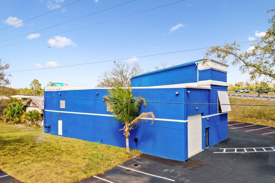 More Photos Of 9102 N Dale Mabry Hwy, Tampa Storefront Retail Office For Sale