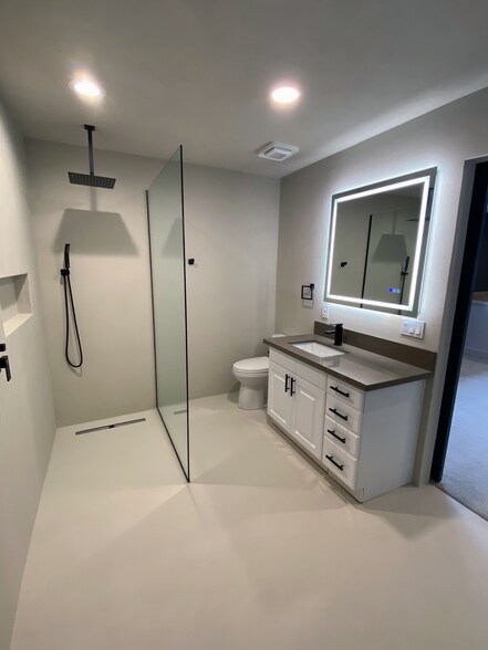 More Photos Of 14369 Keil Rd NE, Aurora Industrial For Sale