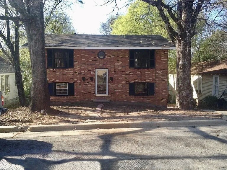 More Photos Of 1035 Fisk Ave, Columbus Specialty For Sale