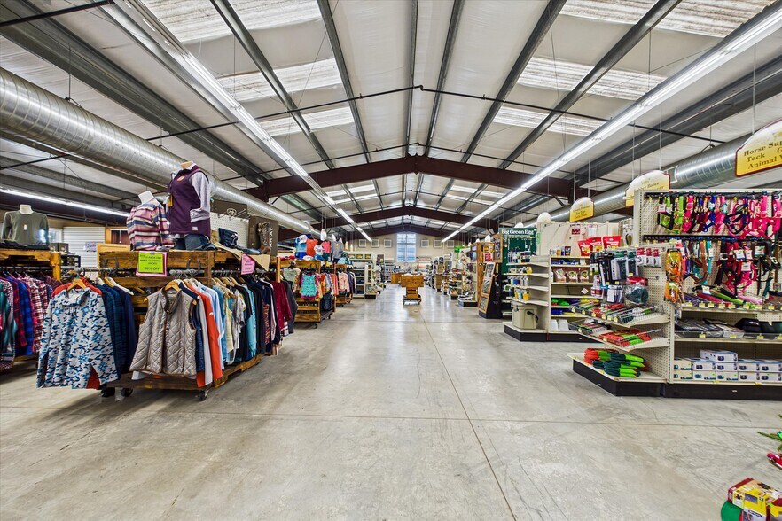More Photos Of 1593 Market St, Ferndale General Retail For Sale