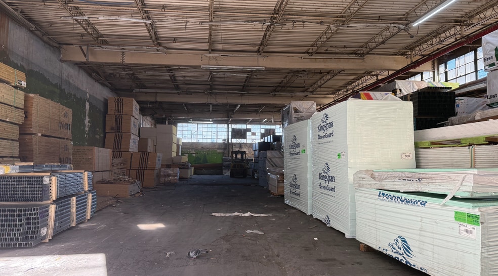 More Photos Of 133-25 36th Rd, Queens Warehouse For Lease