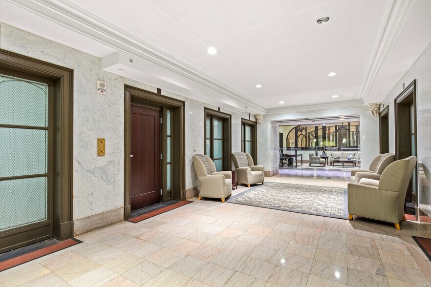 More Photos Of 812 Olive St, Saint Louis Office For Lease