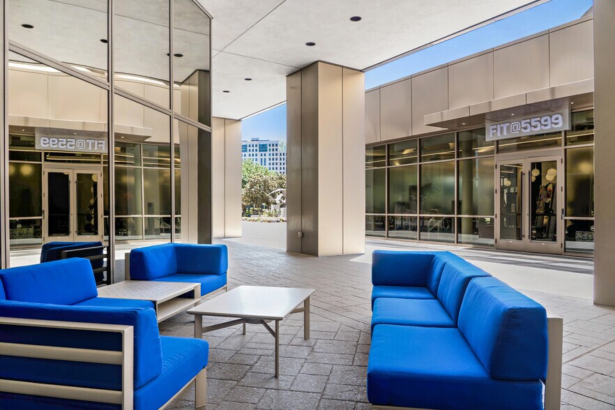 More Photos Of 5599 San Felipe St, Houston Office For Lease