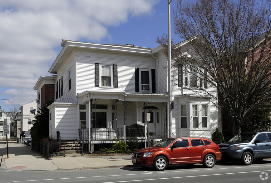 Primary Photo Of 371 Broadway, Providence Medical For Lease