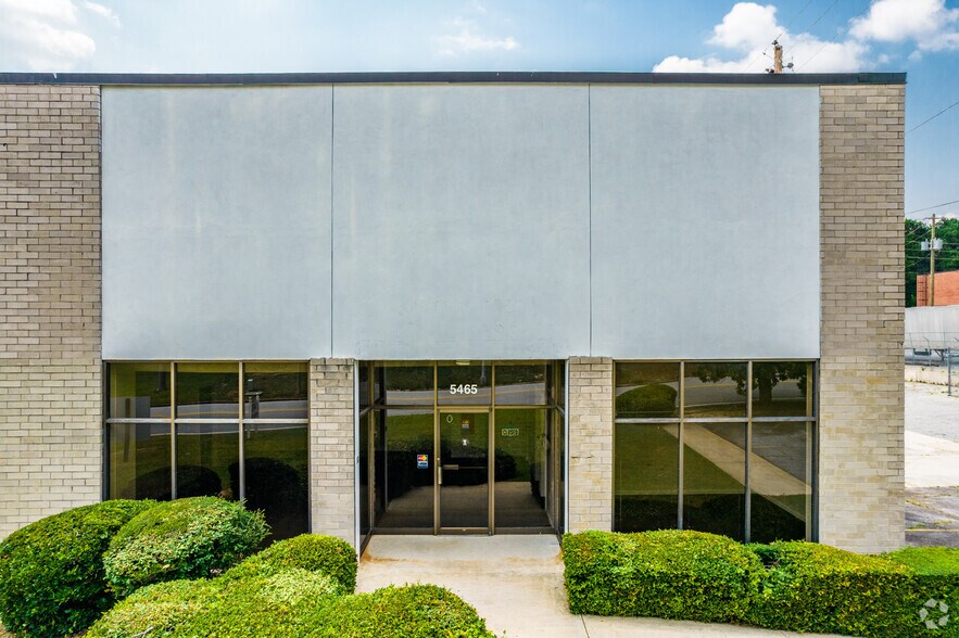 More Photos Of 5465-5475 Tulane Dr SW, Atlanta Distribution For Lease