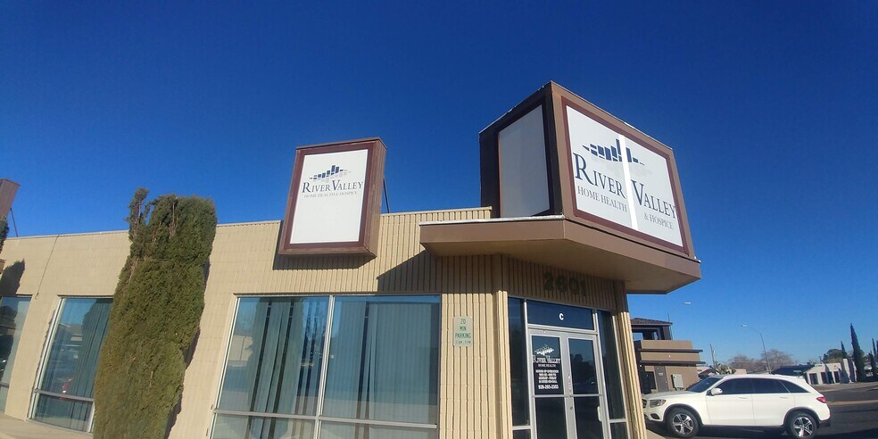 More Photos Of 2601 N Stockton Hill Rd, Kingman Office For Lease