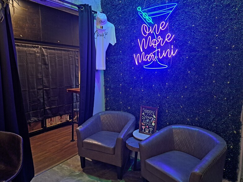 More Photos Of 1959-3310 NE Jensen Beach Blvd, Jensen Beach Storefront Retail Office For Sale