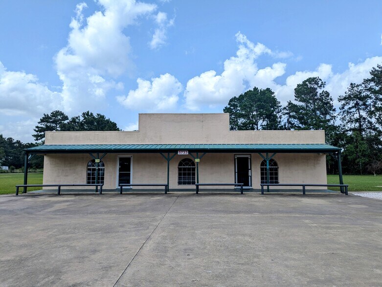 More Photos Of 5733 Highway 69 S, Kountze Freestanding For Sale
