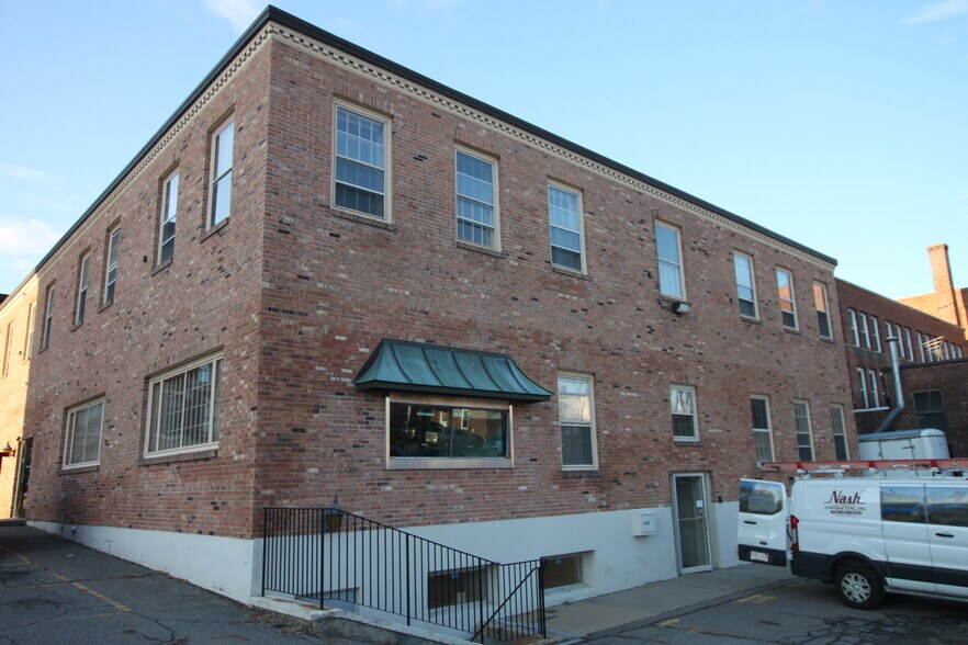 More Photos Of 29 Main St, Leominster Office For Lease