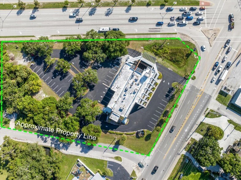 More Photos Of 1000 N Tamiami Trl, Nokomis Bank For Sale
