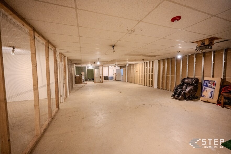 More Photos Of 8101 W Colfax Ave, Lakewood General Retail For Sale