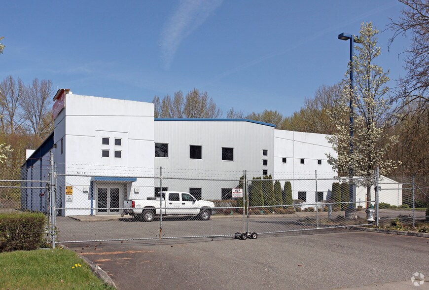 Primary Photo Of 5111 4th St E, Fife Manufacturing For Lease