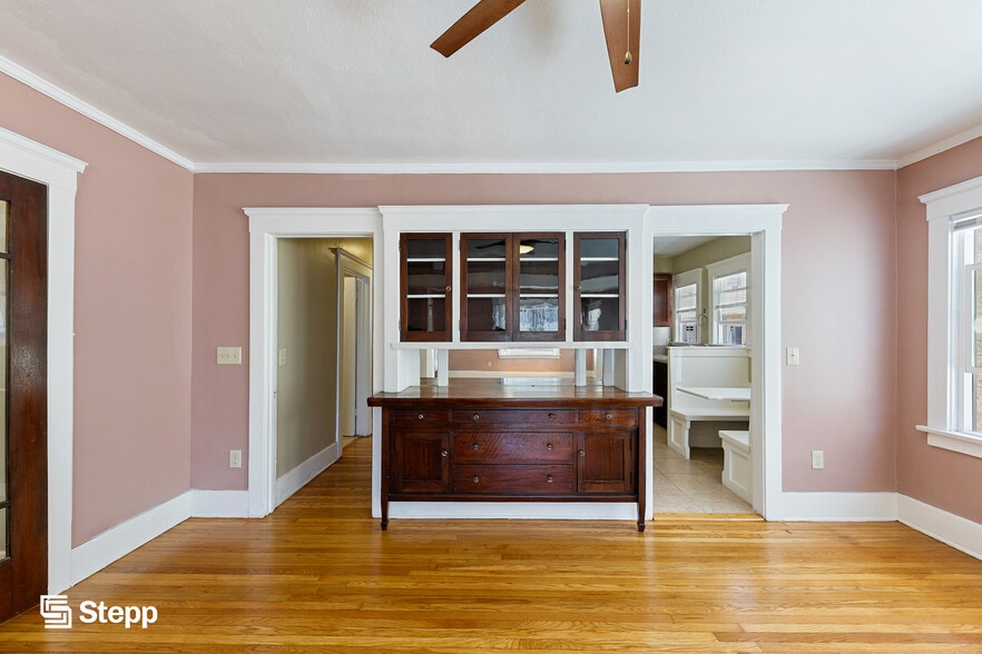 More Photos Of 1161 E 1st St, Long Beach Apartments For Sale