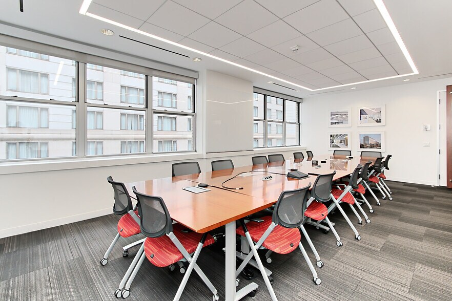 More Photos Of 730 11th St NW, Washington Office For Lease