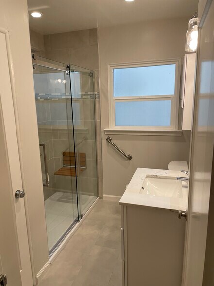 More Photos Of 1652 Oxford St, Berkeley Apartments For Sale