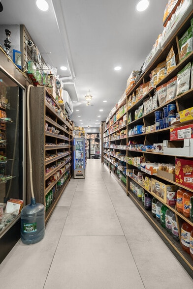 More Photos Of 141 Lexington Ave, New York Apartments For Sale