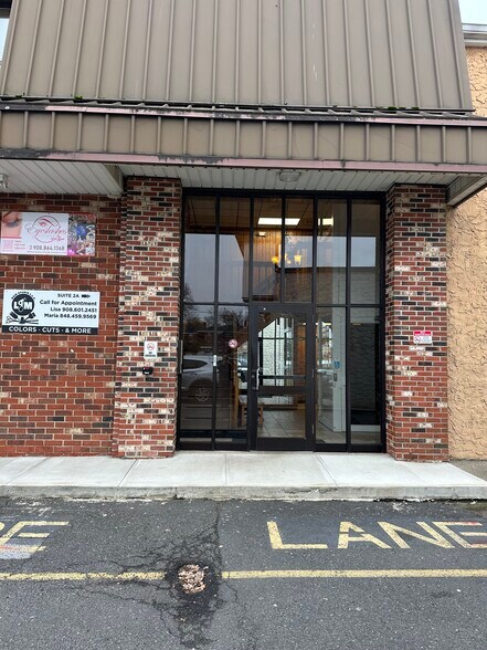 More Photos Of 550 Park Ave, Freehold General Retail For Lease