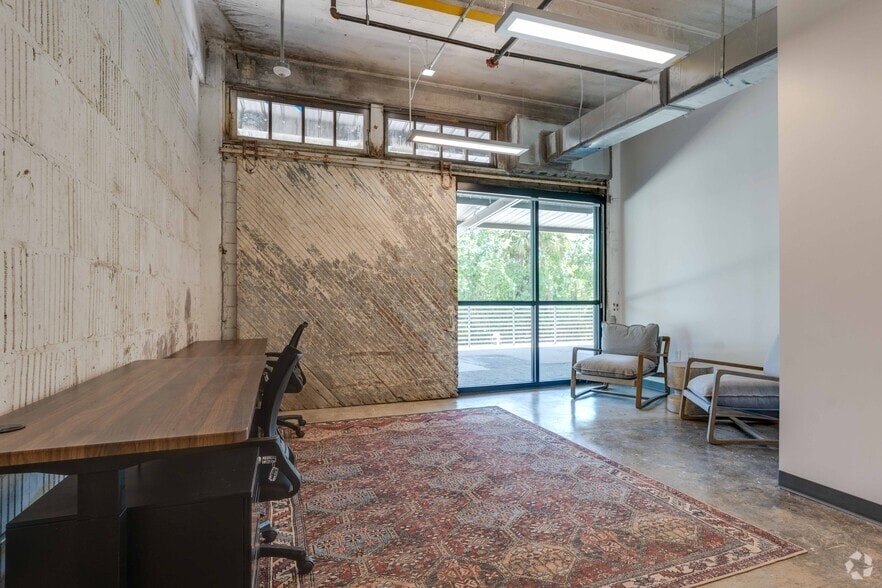 More Photos Of 700 E Union St, Jacksonville Apartments For Lease