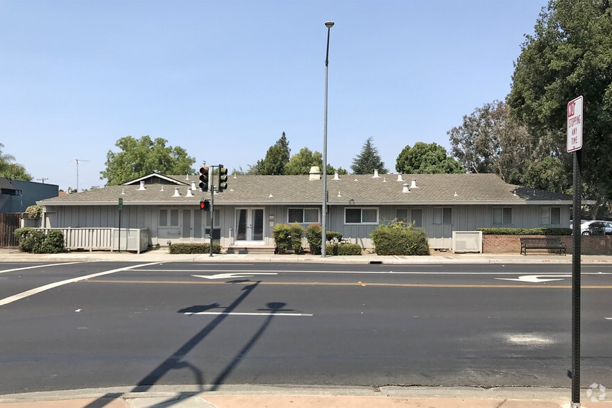 More Photos Of 621 E Campbell Ave, Campbell Medical For Lease