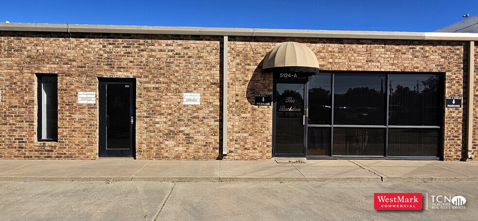 More Photos Of 5124 69th St, Lubbock Office For Lease