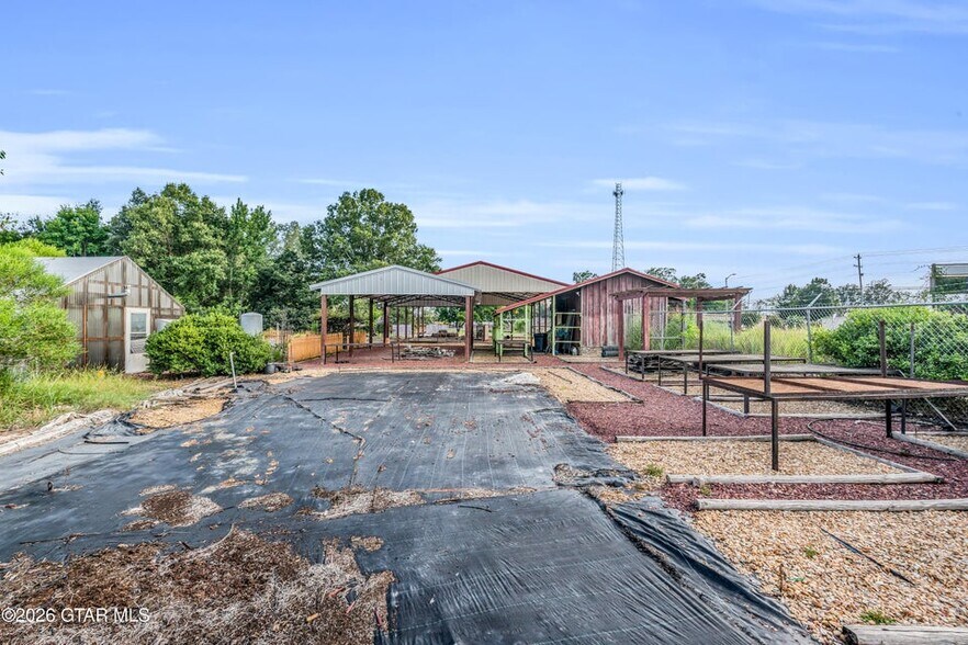 More Photos Of 8266 Highway 45 Alt N, West Point Garden Center For Sale