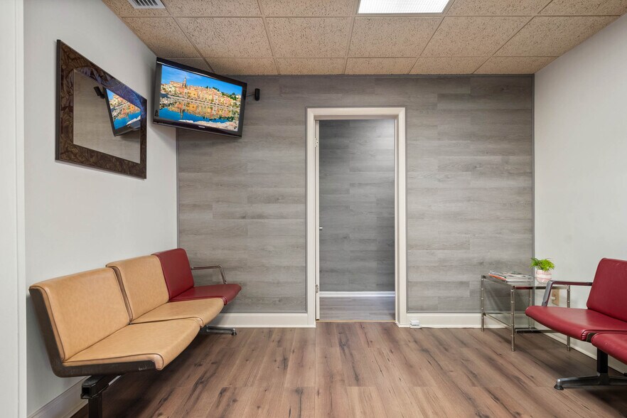 More Photos Of 3027 Aloma Ave, Winter Park Medical For Sale