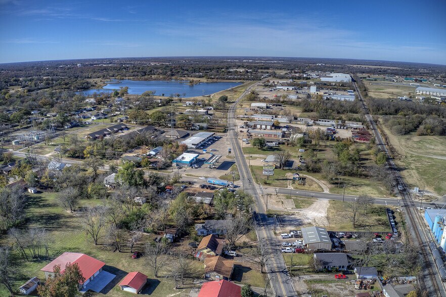 More Photos Of 845 Main St, Sulphur Springs Land For Sale
