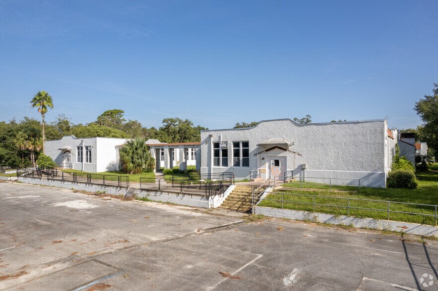 More Photos Of 340 N Boston Ave, Deland Apartments For Sale