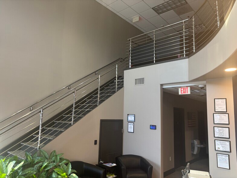 More Photos Of 8508-8542 Virginia Meadows Dr, Manassas Light Manufacturing For Sale