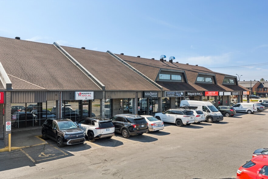 More Photos Of 100-120 Rue du Barry, Kirkland Storefront For Lease