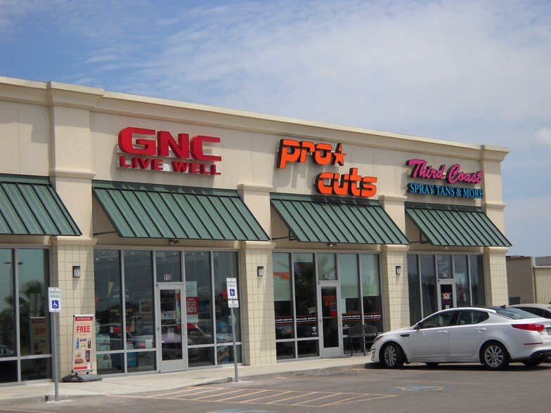 More Photos Of 6181 Saratoga Blvd, Corpus Christi Storefront For Lease