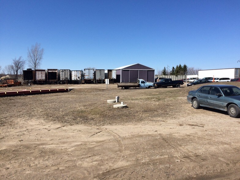 More Photos Of 62805 MN Highway 24, Litchfield Auto Salvage Facility For Sale