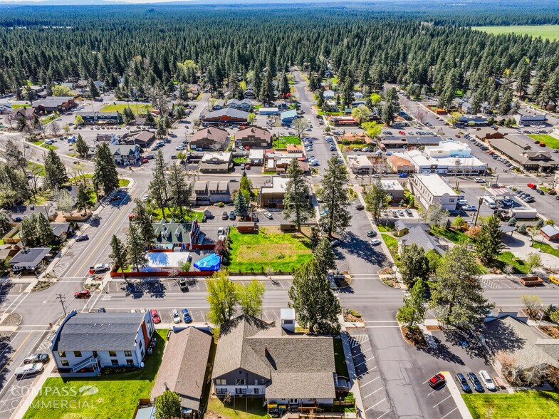 More Photos Of 301 E Main Ave, Sisters Land For Sale