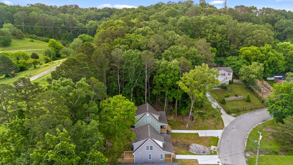 More Photos Of , Chattanooga Specialty For Sale