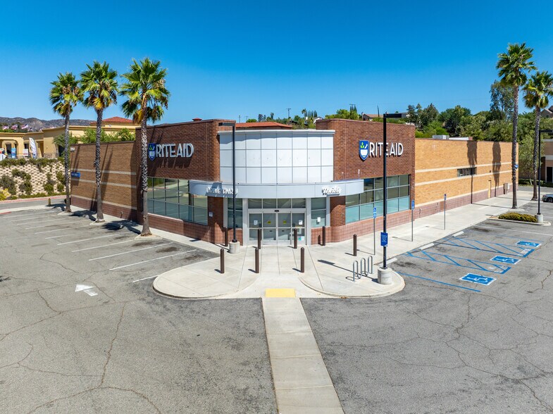 Primary Photo Of 32450 Clinton Keith Rd, Wildomar Drugstore For Sale