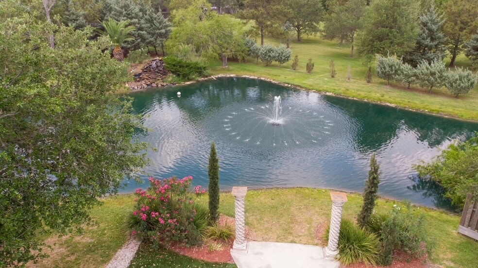 More Photos Of 2300 Koster Rd, Alvin Lodge Meeting Hall For Sale