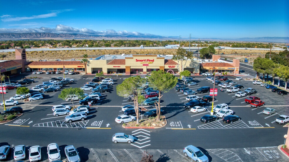 More Photos Of 2002-2074 W Avenue J, Lancaster Unknown For Lease