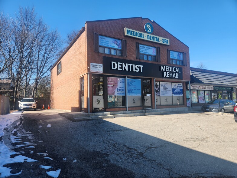 Primary Photo Of 2334 Lake Shore Blvd W, Toronto Medical For Sale