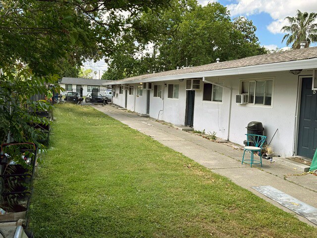 More Photos Of 999 Arcade Blvd, Sacramento Apartments For Sale