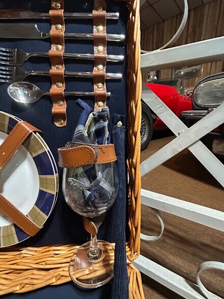 More Photos Of , Toledo General Retail For Sale