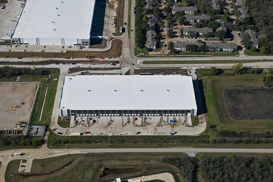 More Photos Of 4601 Dr. MLK Jr. Dr, Arlington Distribution For Lease